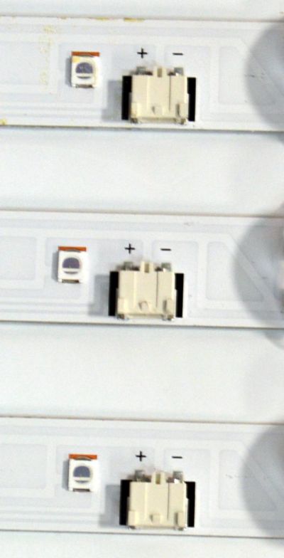 KIT DE LEDS ORIGINAL PARA TV SAMSUNG 6 PIEZAS / NUMERO DE PARTE BN96-60381A / BN96-60380A / JL.D750M1330-408CL-M_V13 5.0 / JL.D750M1330-408CR-M_V13 5.0 / 60381A / 60380A / PANEL CY-BF075HGHV8H / DISPLAY ST7461D03-9 V2.1 / MODELO UN75U8000FDXZA - Imagen 2