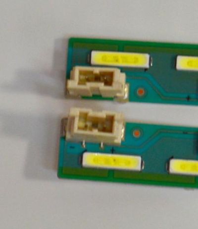 KIT DE LEDS ORIGINAL PARA TV LG 2 PIEZAS / NUMERO DE PARTE 6916L-2314A / 6916L-2315A / 49" V15 ART3 FHD REV 0.5 6 R-TYPE / 49" V15 ART3 FHD REV 0.5 6 L-TYPE / 6916L2314A / 6916L2315A / PANEL LC490EUE (FH)(M1) / MODELO 49LF6300-UA.BUSYLJR - Imagen 3