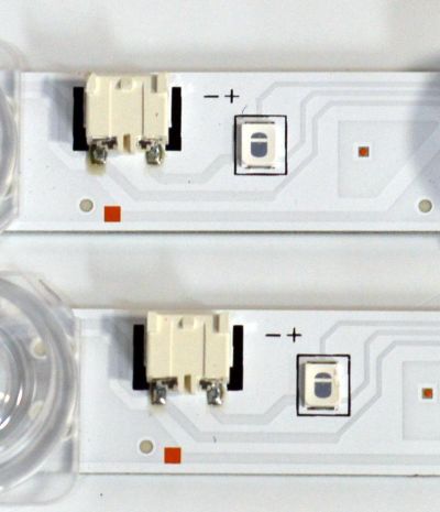 KIT DE LEDS ORIGINAL PARA TV SAMSUNG 4 PIEZAS / NUMERO DE PARTE BN96-60377A / BN96-60376A / LM41-01198A / LM41-01199A / L1_FU8K_F5 / CFM_R14(1) /R1.0_YBD_100_6Pi / L1_FU8K / L13(1)_R1.0 / 60377A / 60376A / PANEL CY-BF065HGSV7H / MODELO UN65U8000FDXZA - Imagen 3