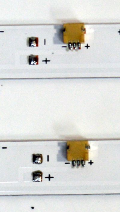 KIT DE LEDS ORIGINAL PARA TV HISENSE 2 PIEZAS / NUMERO DE PARTE LB550AD / LB550AD V0 / HD550K1U71-T0L5-2024110601 / 1411257S00 / PANEL HD550K1U71-T0L5\ROH / DISPLAY HF550QUB-F21 REV.2.0 / MODELO 55QD65QV - Imagen 2