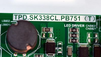 MAIN FUENTE COMBO ORIGINAL PARA TV ONN ROKU HD / NUMERO DE PARTE 9011-240038-VZ20112K / TPD.SK338CL.PB751 (T) / S24100388 / Q23166-KT / CVET9011ARA0 / 24B15S03072 / PANEL K320WDD1B / DISPLAY V320BJ8-Q01 REV.C1 / MODELO 100012589 32" - Imagen 5