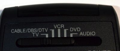 CONTROL REMOTO ORIGINAL MITSUBISHI PARA TELEVISORES CON FUNCIONES PARA TV GUIDE Y BOTONES DE CONTROL DE DISPOSITIVOS MULTIPLES CABLE/DVD/AUDIO/VCR/ NUMERO DE PARTE UR64EC2276-2 / EUR647023 / 290P122A20 / 290P098C20 / 290P122010 / 290P122B10 / 290P122C10 - Imagen 4