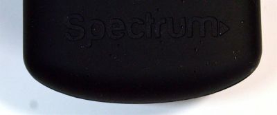 CONTROL REMOTO ORIGINAL NUEVO SPECTRUM / NUMERO DE PARTE SR-002-C / SR-002-R / SR-002-U / RC122 / URC1160 / COMPATIBLE CON DECODIFICADORES DE CABLE TIME WARNER / BRIGHTHOUSE / CHARTER / SE PUEDE PROGRAMAR PARA FUNCIONES BASICAS DE TV / BARRAS DE SONIDO - Imagen 2