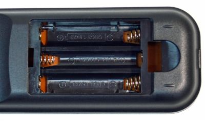 CONTROL REMOTO ORIGINAL NUEVO CHANGER OFTTEC TITLE 4:1 / NUMERO DE PARTE LM-1096 / HOB918 / RM-260 / PUEDE CONTROLAR HASTA 4 DISPOSITIVOS DIFERENTES DE AUDIO/VIDEO COMO TELEVISORES / REPRODUCTORES DVD / RECEPTORES SATELITE / EQUIPOS AUXILIARES - Imagen 4