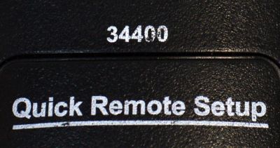 CONTROL REMOTO ORIGINAL OPTIMUM PARA LOS SERVICIOS DE CABLE DE OPTIMUM / CABLEVISION / TV / CBL / NUMERO DE PARTE URC-2464B00 / URC-2464BC0-R / P13295-04 / URC2464B00 / URC 2464 B00 / URC2664 / CUENTA CON BOTONES PARA FUNCIONES DE DVR / ON DEMAND / LIVE  - Imagen 5