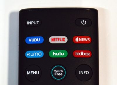 CONTROL REMOTO ORIGINAL PARA SMART TV VIZIO / NUMERO DE PARTE XRT140RL / XRT140 / XRT136 / XRT140R / XRT140L / XRT140V6 / XRT140C / XRT140L42045 / FUNCIONALIDAD SMARTCAST Y WATCHFREE / INCLUYE BOTONES DEDICADOS PARA APLICACIONES COMO VUDU/NEFTLIX/XUMO - Imagen 3