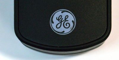 CONTROL REMOTO ORIGINAL GE PARA OPERAR HASTA 4 COMPONENTES DE AUDIO/VIDEO DIFERENTES COMO TELEVISORES / REPRODUCTORES DE BLU-RAY/DVD / RECEPTORES DE CABLE/SATELITE / NUMERO DE PARTE 24944 / 24944 CL3 / 1236A-P12025 / 34932 / 34457 / 25006 - Imagen 3