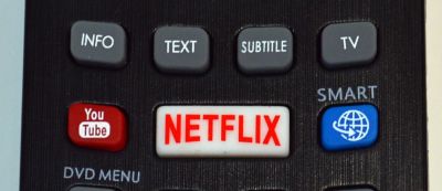 CONTROL REMOTO ORIGINAL PARA SMART TV BLAUPUNKT / NUMERO DE PARTE RMC/0001 / BLF/RMC/0008 / DH-2098 / DH2010309352 / BLFMC0008 / BLF/RMC/0010 / POF/RMC/001 / MODELO 32/138M-GB-11B4-EGPX-UK / BLA-32/138Q-GB-11B4-EGPF-UK / 40/138Q-GB-11B4-FEGPF-UK - Imagen 2