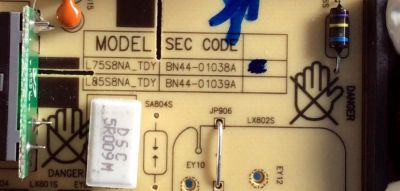 KIT DE TARJETAS PARA TV SAMSUNG QLED 4K UHD SMART TV / MAIN BN94-15333Y / BN41-02749A / BN97-16592C / DRIVER BN44-01040A / BN4401040A / L75S8NC_TDY / FUENTE BN44-01038A / BN4401038A / L75S8NA_TDY / PANEL CY-TT075FMLV4H / MODELO QN75Q / QN75Q80TAFXZA FC04 - Imagen 5