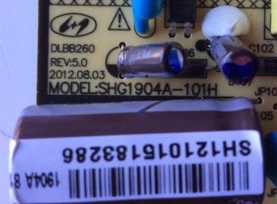 FUENTE DE PODER / TCL / EKT / 81-PBE019-PW1 / CQC09001032302 / SHG1904A-101H / MODELO SHG3904B-101H / MODELO LEKT19t3510 - Imagen 2