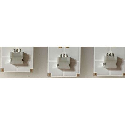 KIT DE LED'S PARA TV INSIGNIA ( 3 PZ ) / NUMERO DE PARTE SV0320AE7 / SV0320AE7_7LED_R3_121026 / 5638005391G / PANEL V320HWSD04 / MODELO NS-32D200NA14  - Imagen 3